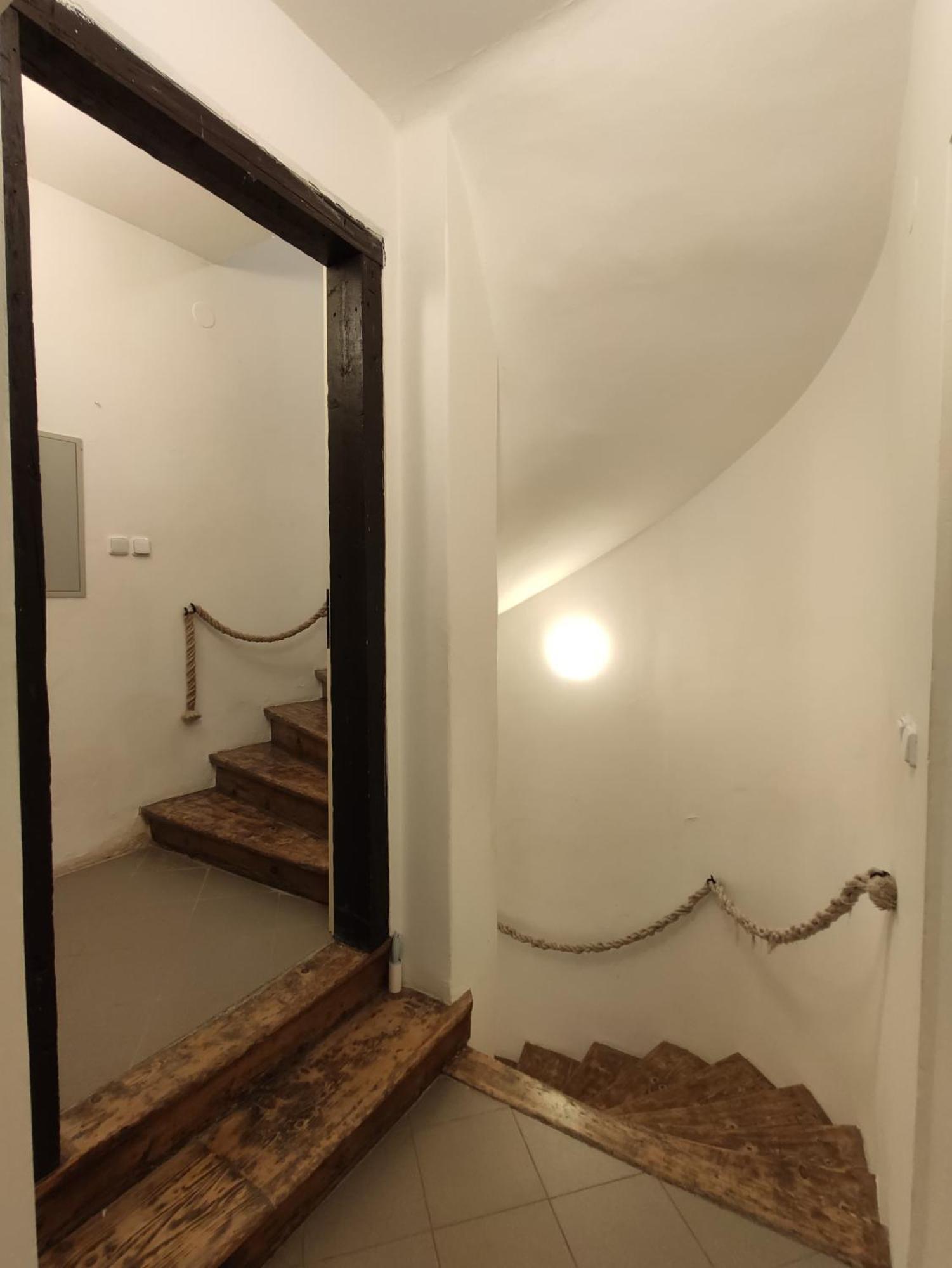 Cozygem House 2 Mins Walk Charles Bridge