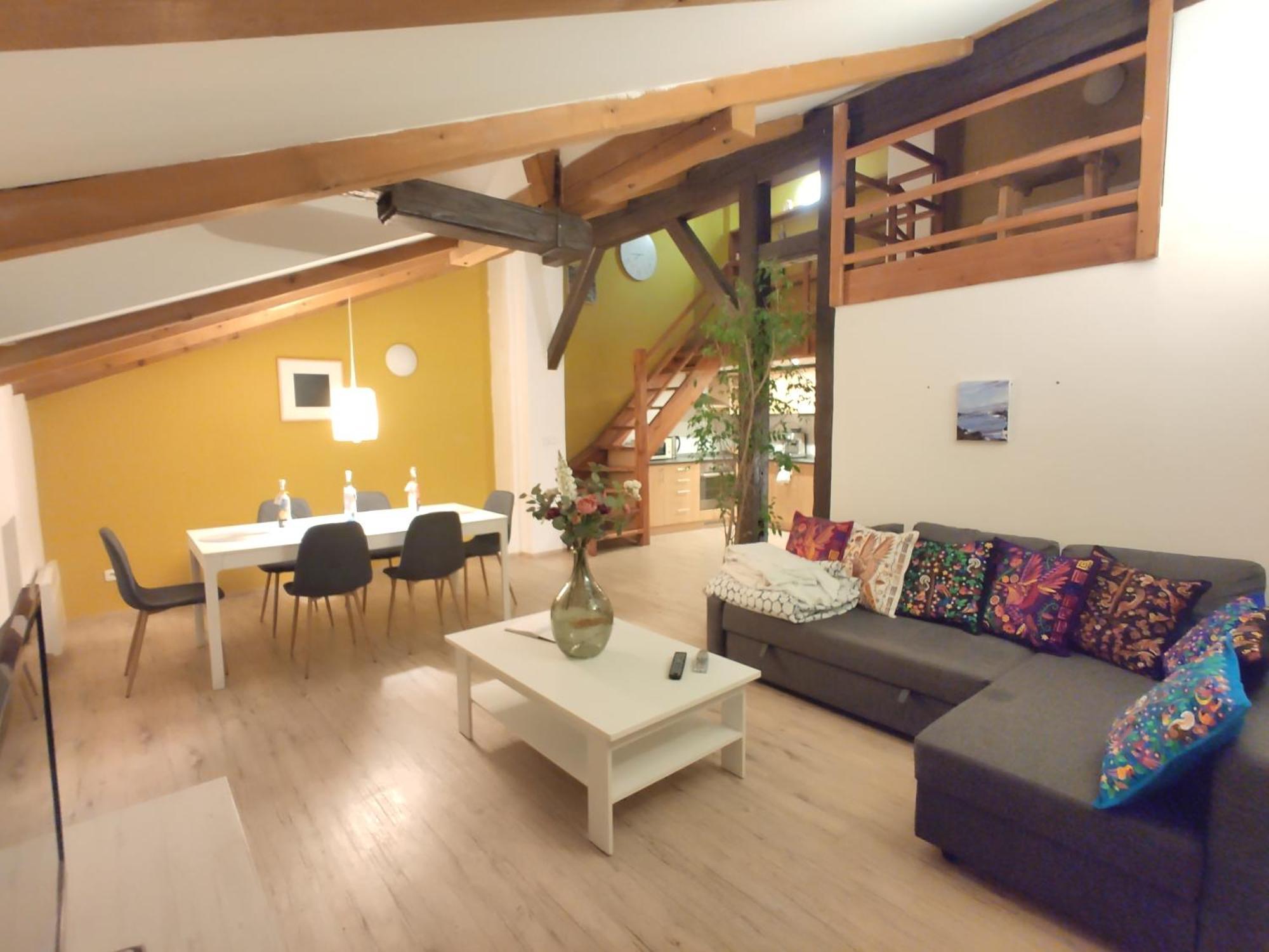 Holiday home Cozygem House 2 Mins Walk Charles Bridge Prague